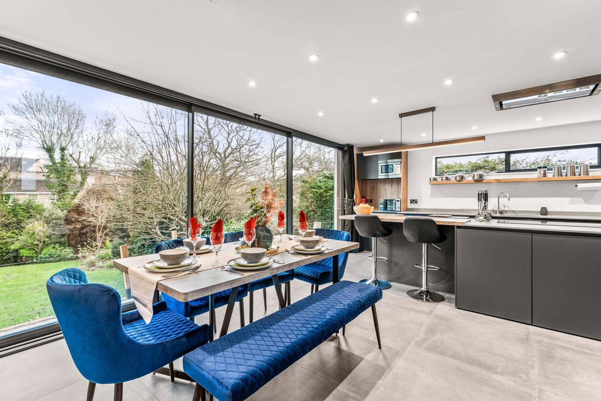 Elegant Retreat In Cheltenham - Garden & Parking Included Exteriér fotografie