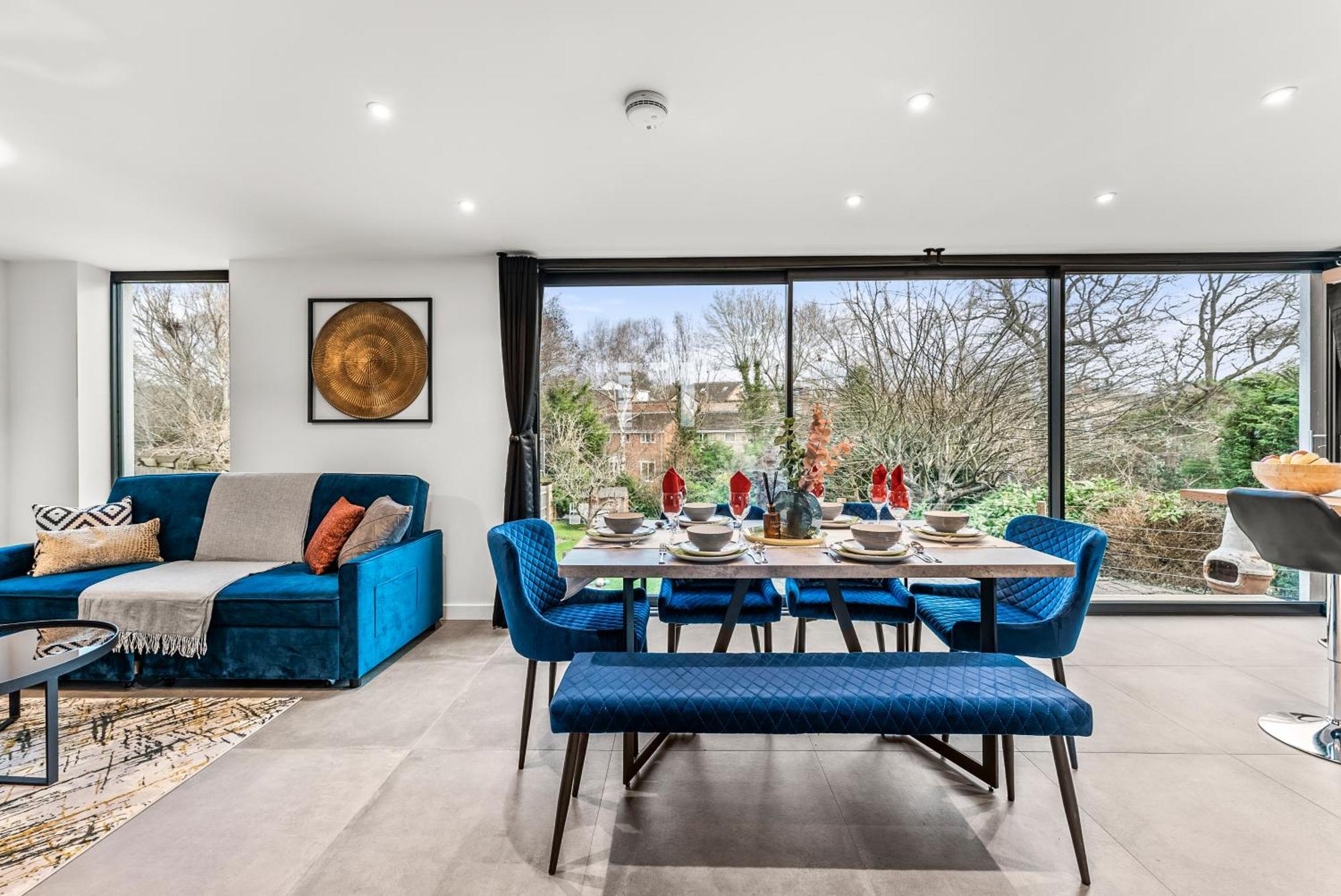 Elegant Retreat In Cheltenham - Garden & Parking Included Exteriér fotografie