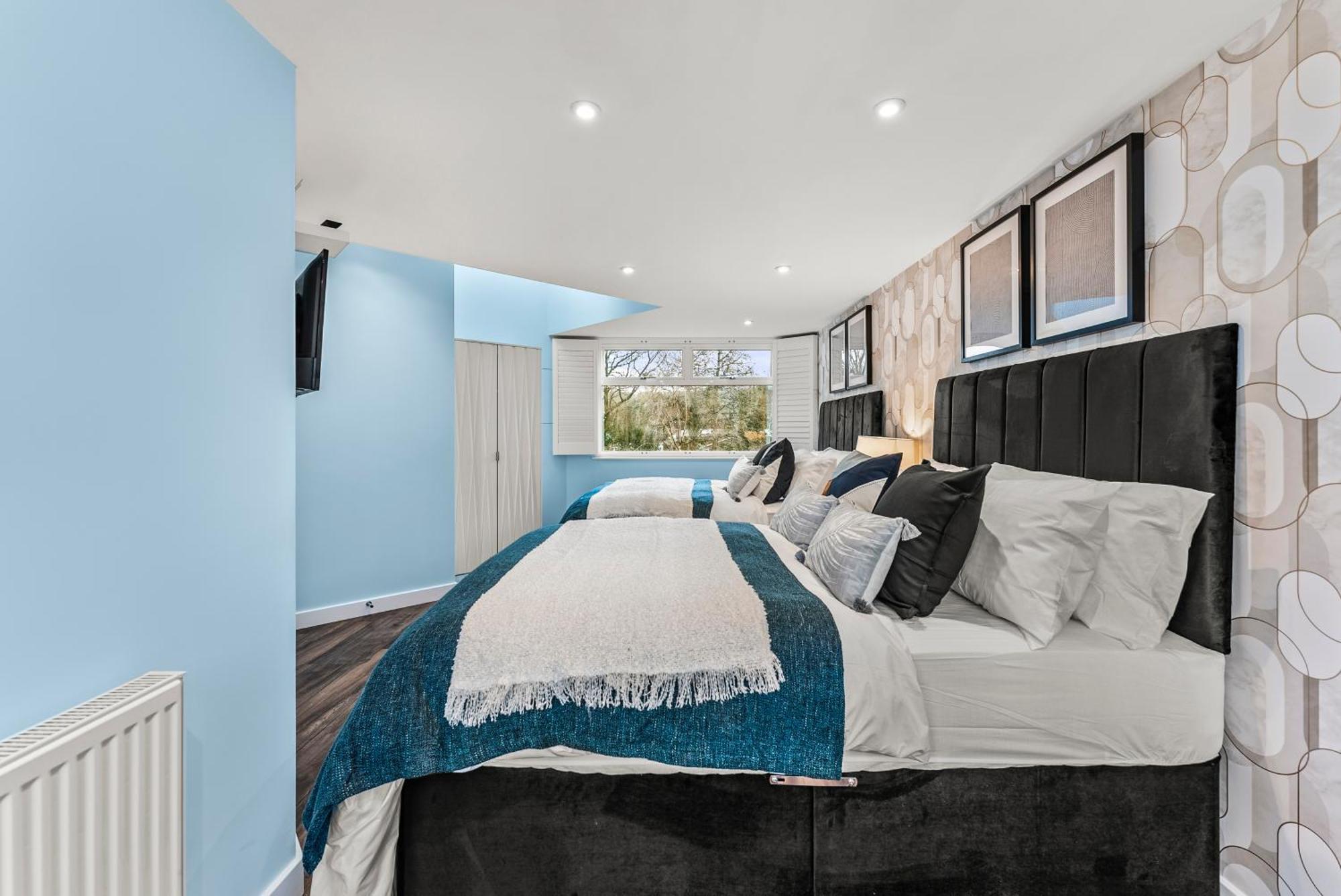 Elegant Retreat In Cheltenham - Garden & Parking Included Exteriér fotografie
